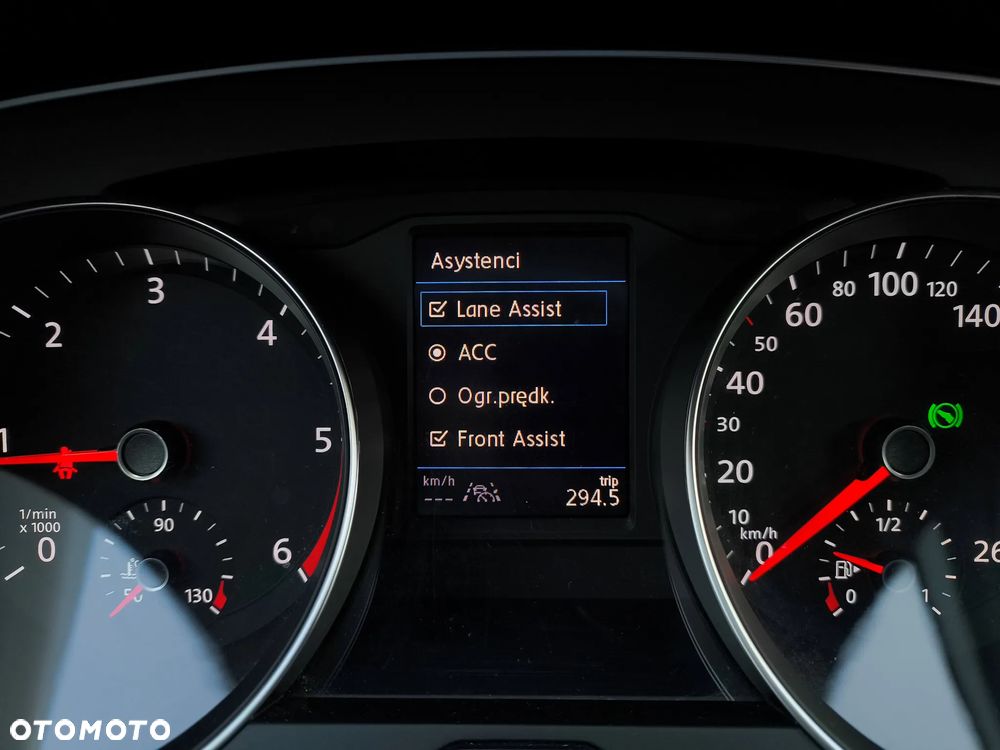 Volkswagen Passat 2.0 TDI EVO Elegance DSG - 37