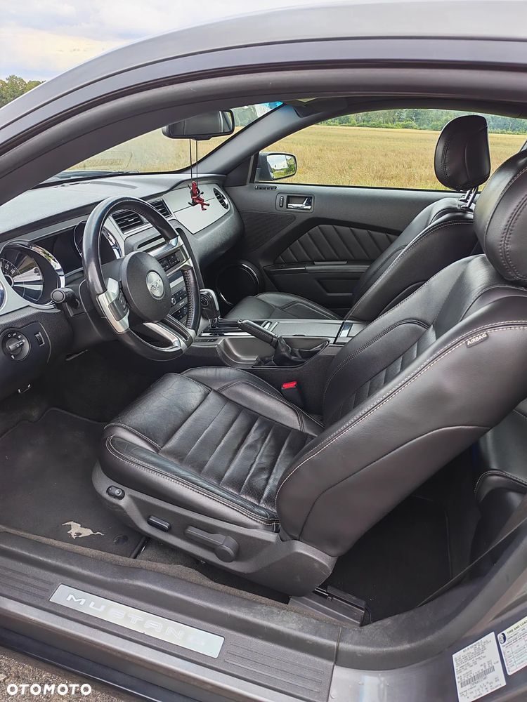 Ford Mustang 3.7 V6 - 15