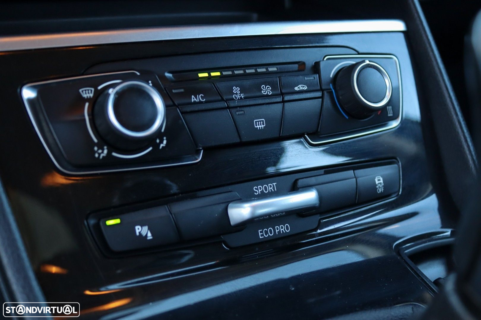 BMW 216 Active Tourer d Advantage - 28