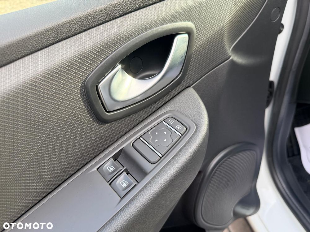 Renault Clio 0.9 TCe Winter Edition - 11