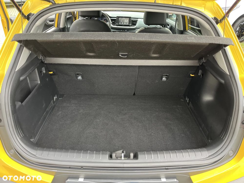 Kia Stonic 1.0 T-GDI L - 17