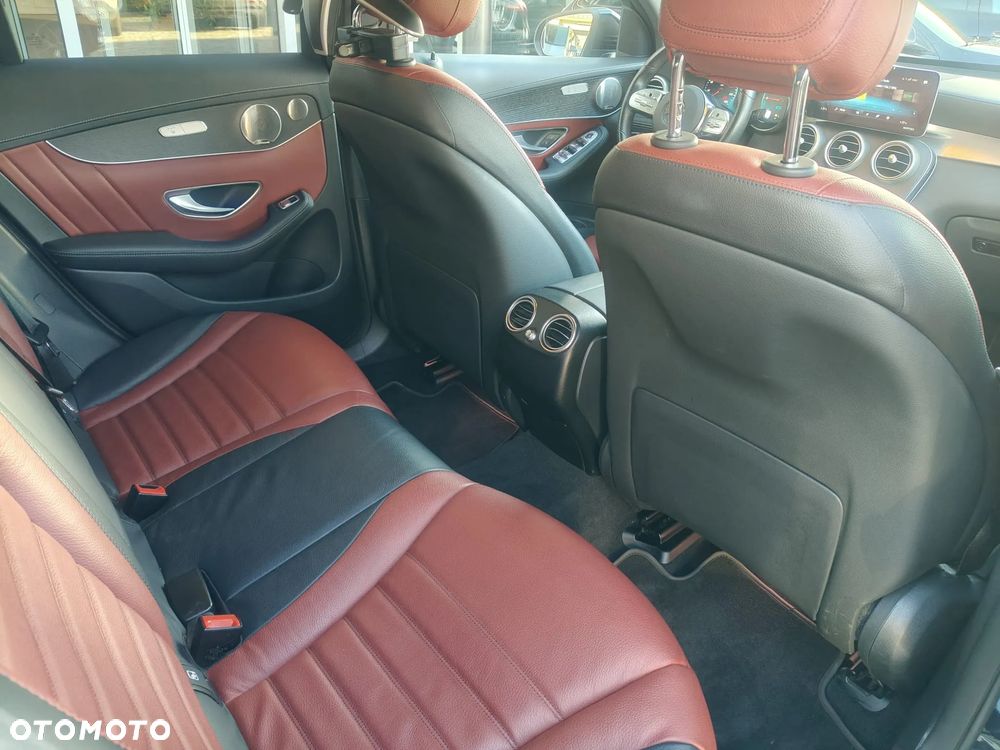 Mercedes-Benz GLC Coupe 300 e 4-Matic - 16