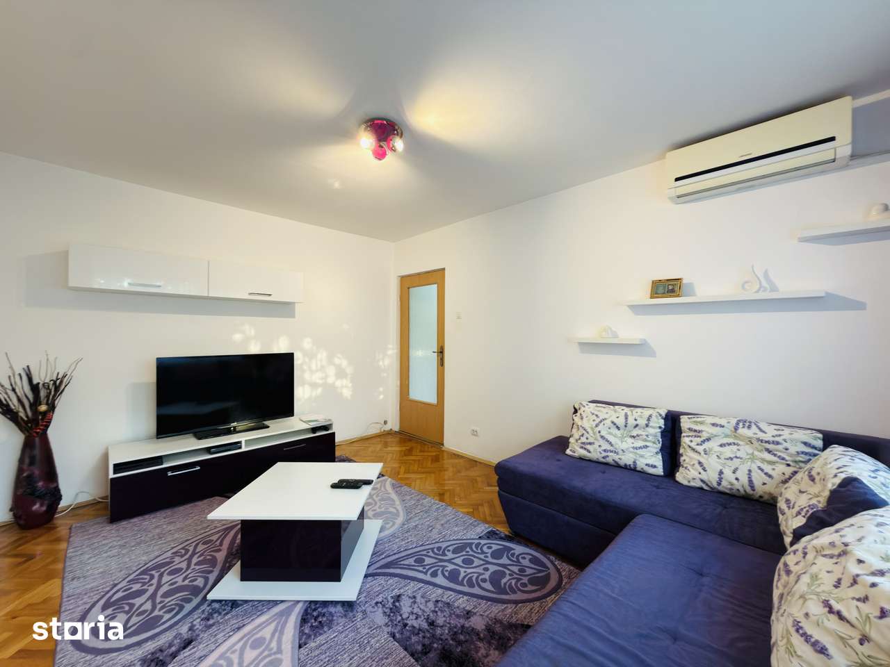 Apartament 2 camere, mobilat si utilat -zona Piata Doina — fotografia 1