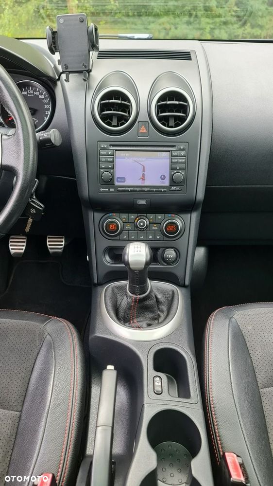 Nissan Qashqai 1.6 360 - 20