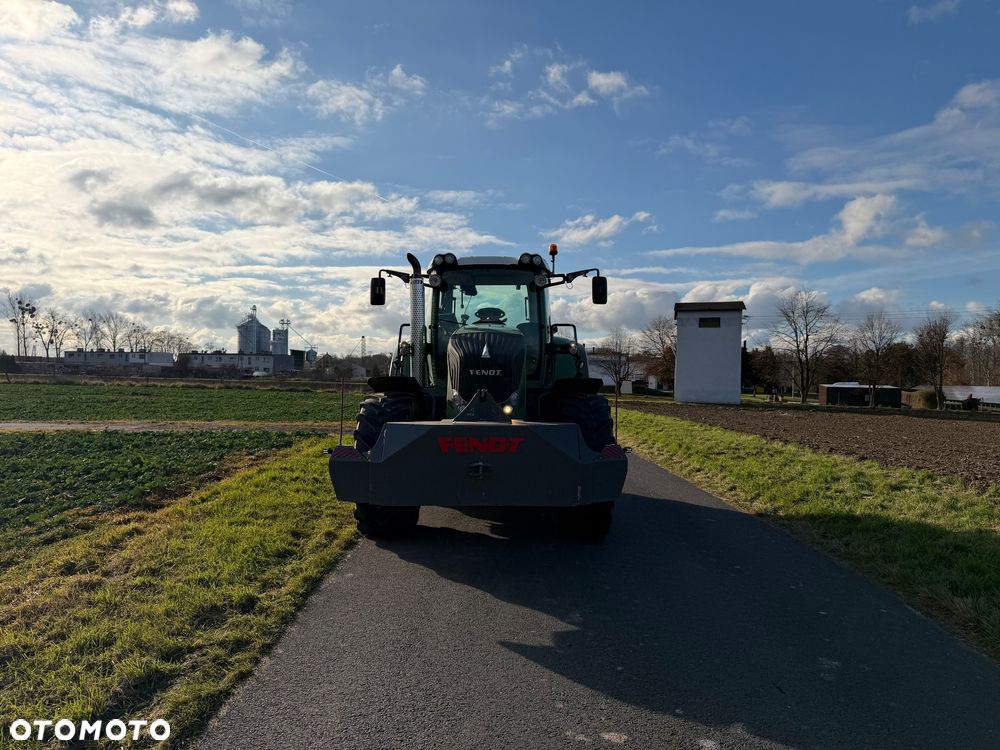 Fendt 824 Vario - 9