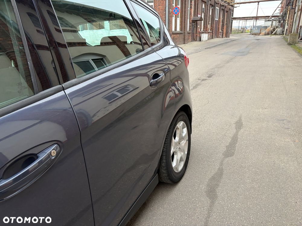 Ford C-MAX - 12