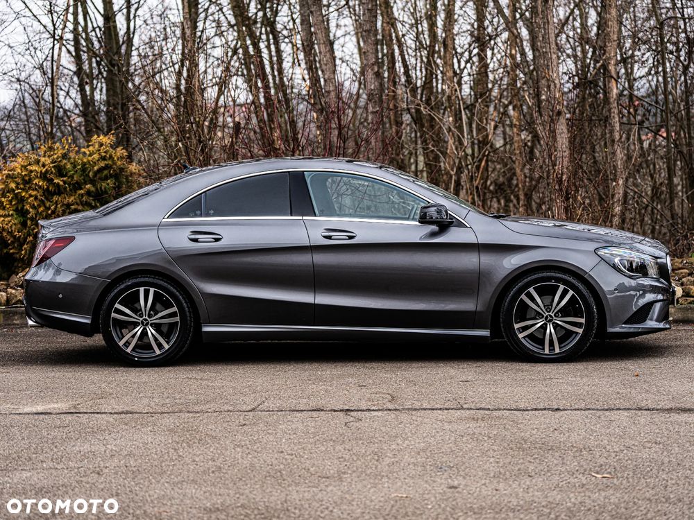 Mercedes-Benz CLA 200 d Urban - 6