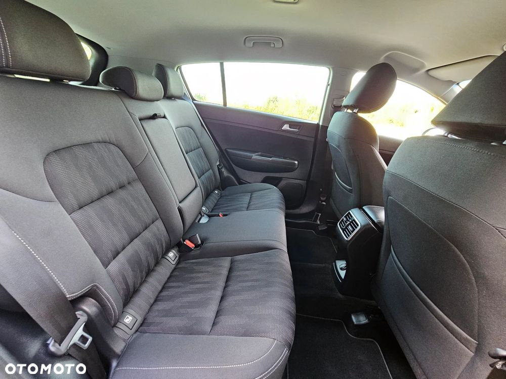 Kia Sportage 1.6 GDI L Business Line Plus 2WD - 32
