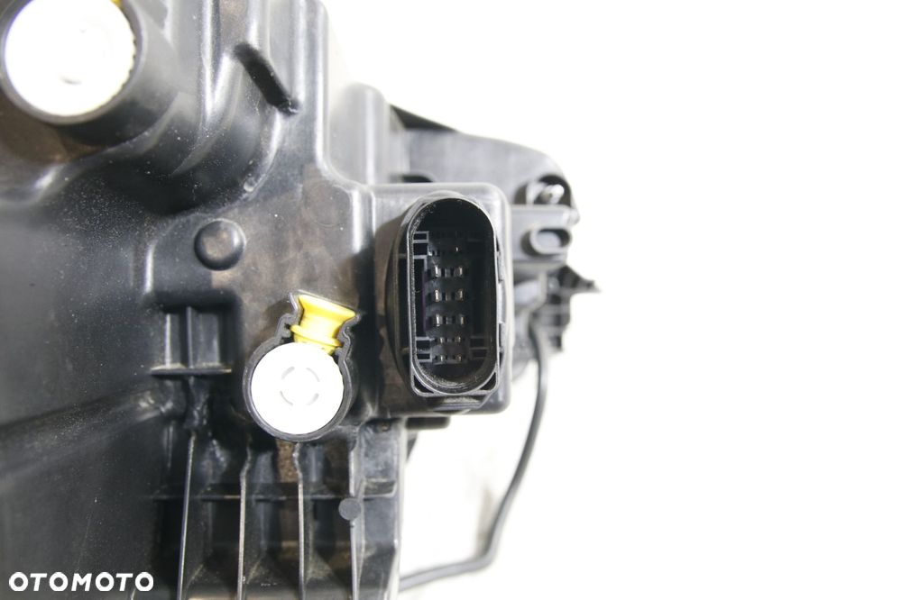 reflektor lampa standard led europa oryginał skoda karoq 57a 57 lift 2022- - 6