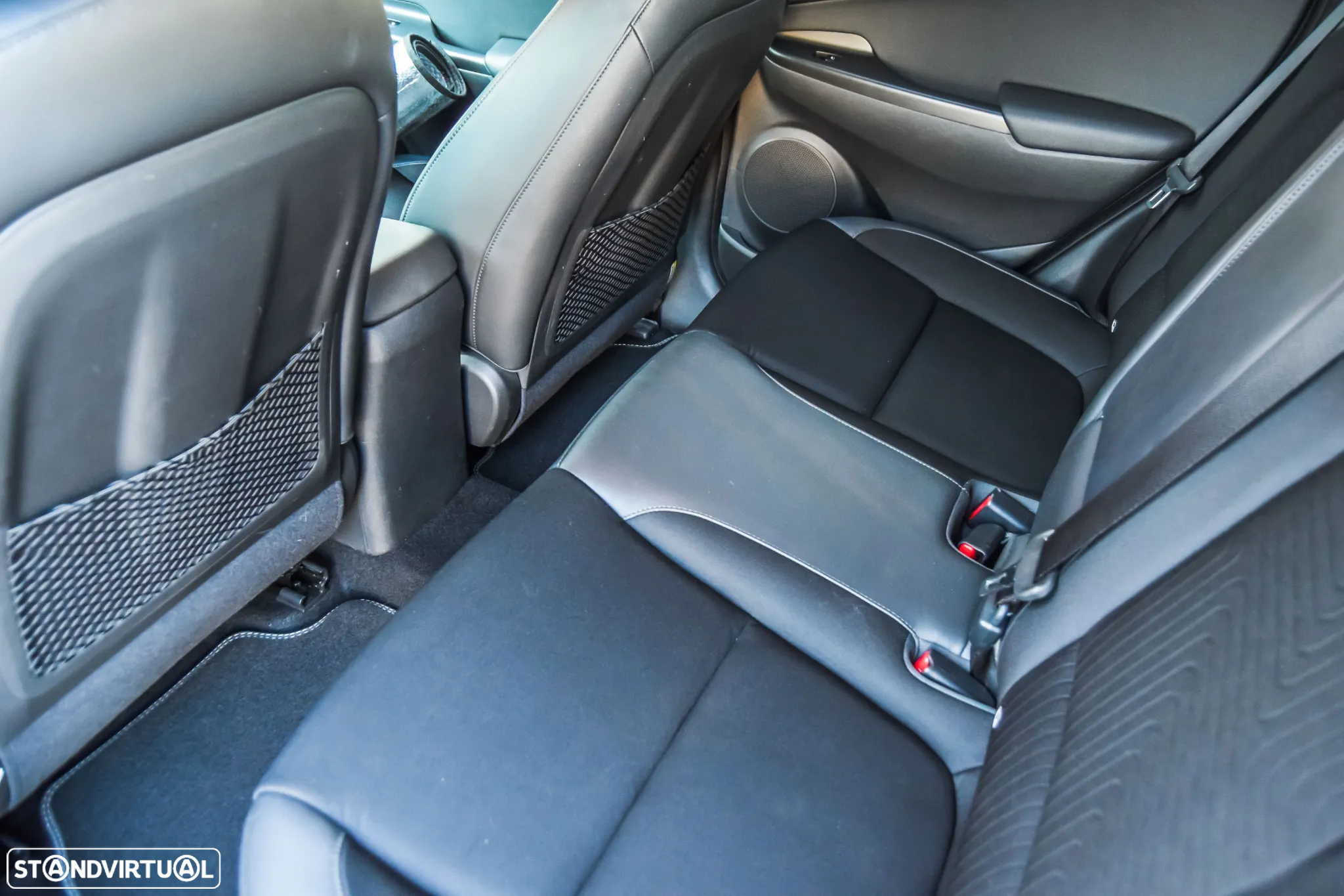 Hyundai Kauai EV 39 kWh Executive - 13