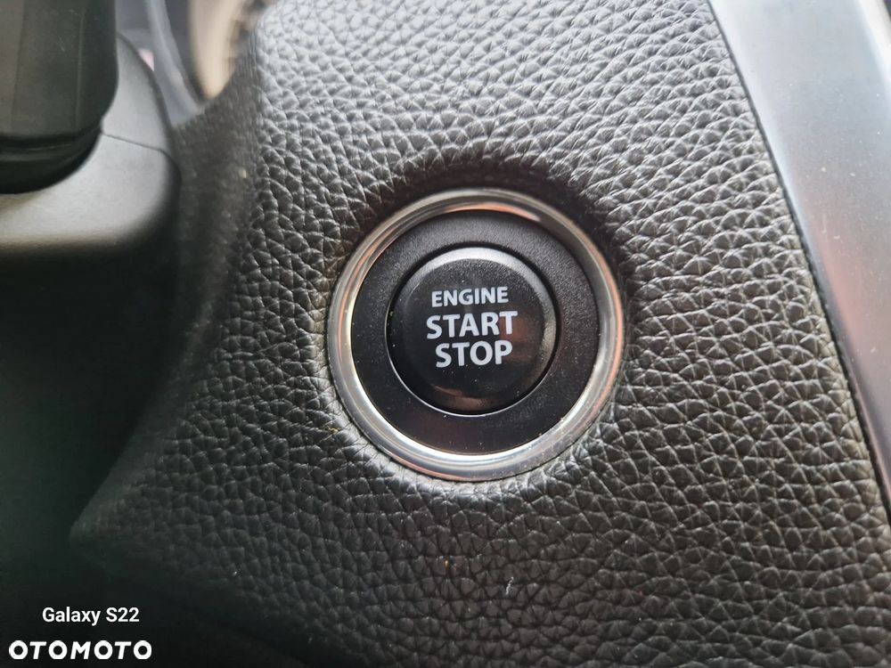 Suzuki Kizashi 2.4 Sport 4WD CVT - 31