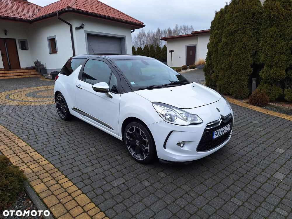 Citroën DS3 HDi 90 FAP SoChic - 1