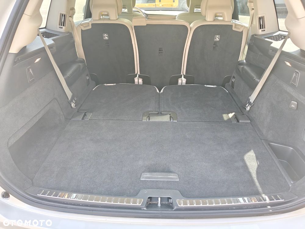 Volvo XC 90 T5 AWD Geartronic Momentum Pro - 20