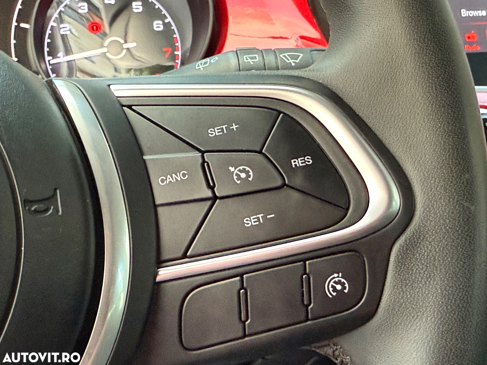 Fiat 500X 1.0 FireFly Turbo 4x2 S&S RED - 11