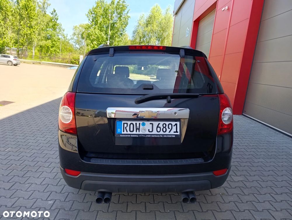 Chevrolet Captiva 2.4 2WD 5 Sitzer LS - 11