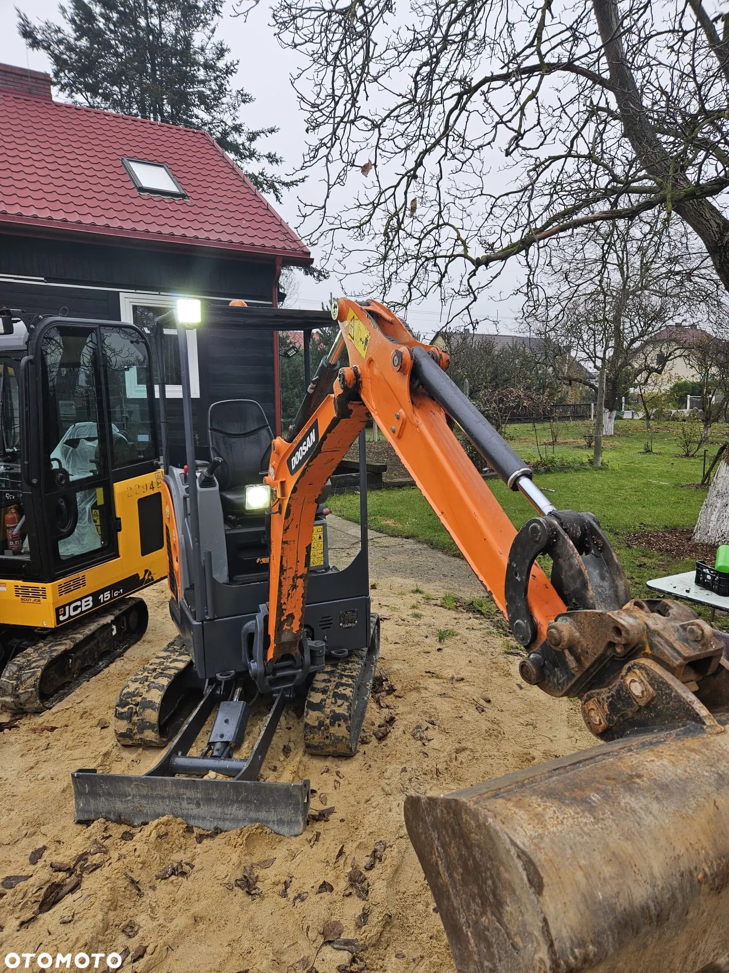 Doosan DX17Z - 4