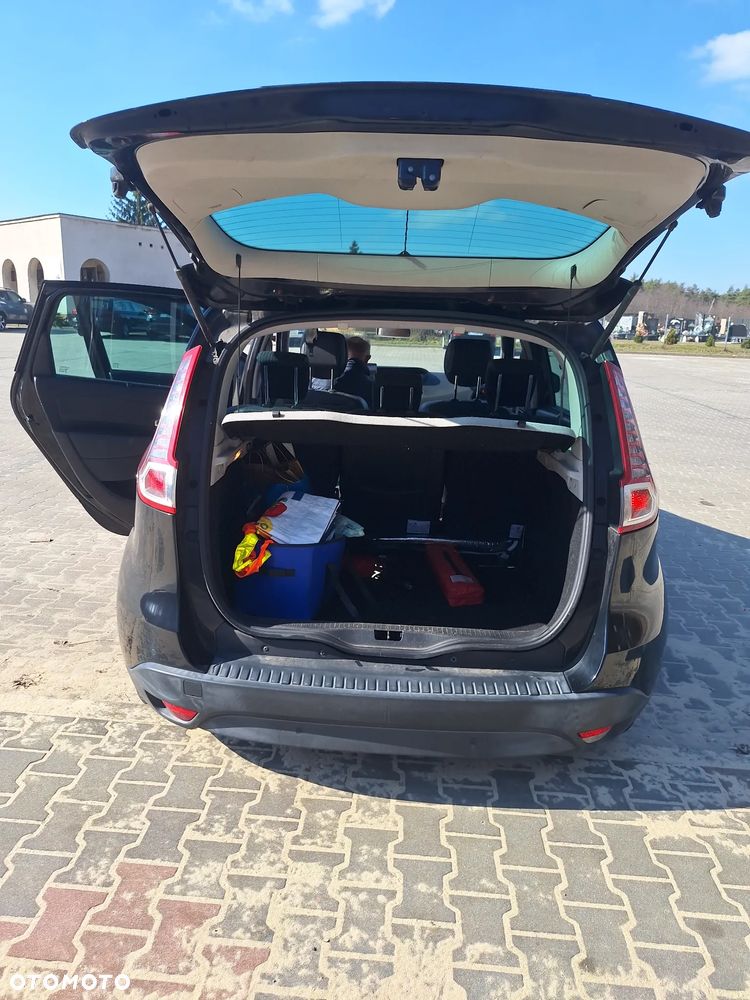 Renault Scenic dCi 110 EDC Bose Edition - 6