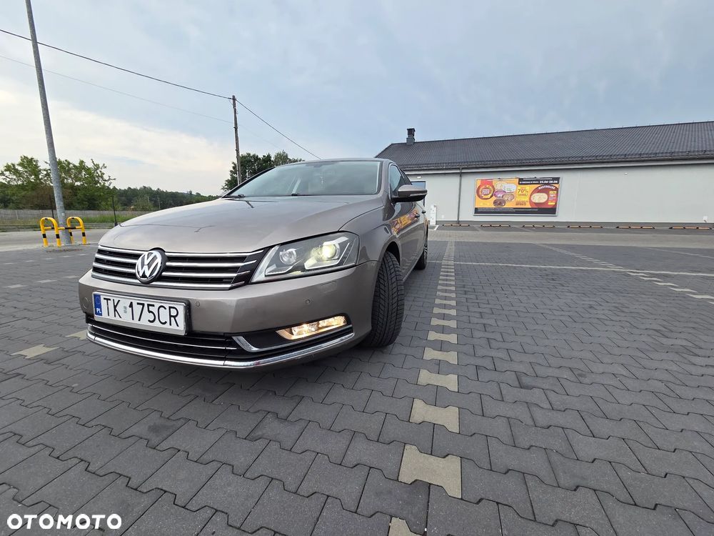 Volkswagen Passat 1.8 TSI Comfortline DSG - 22