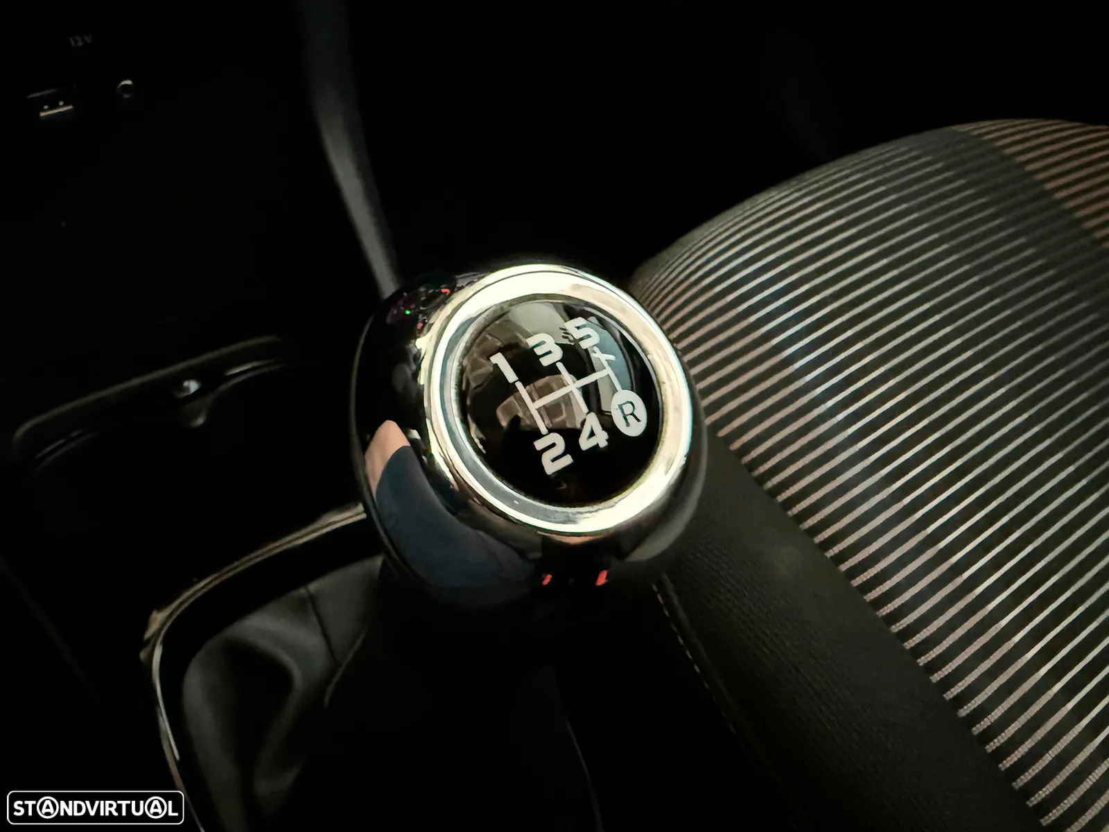 Peugeot 108 Top! 1.2 VTi Allure - 15