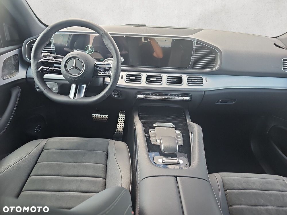Mercedes-Benz GLE - 14