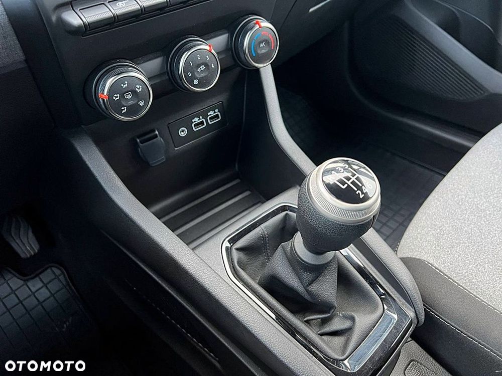 Renault Clio 1.0 TCe Evolution - 18