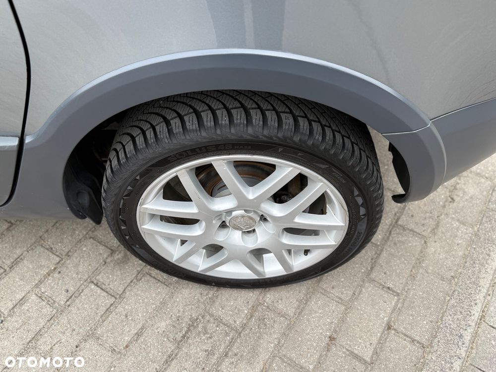 Skoda Roomster 1.6 TDI DPF Scout - 10