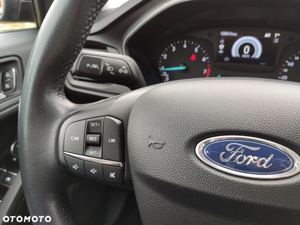 Ford Focus 1.0 EcoBoost Trend Edition - 23