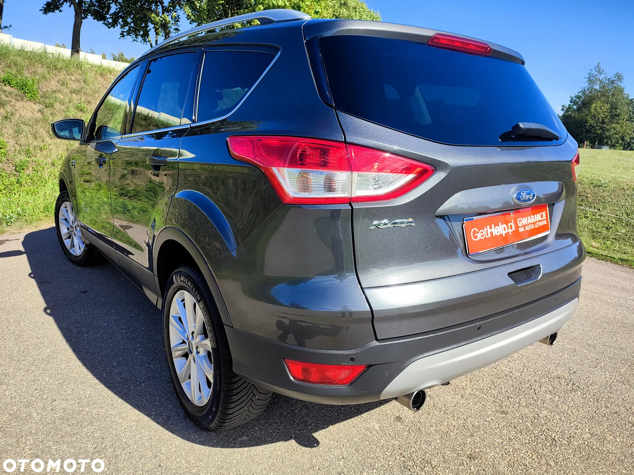 Ford Kuga 2.0 TDCi 2x4 Titanium - 13
