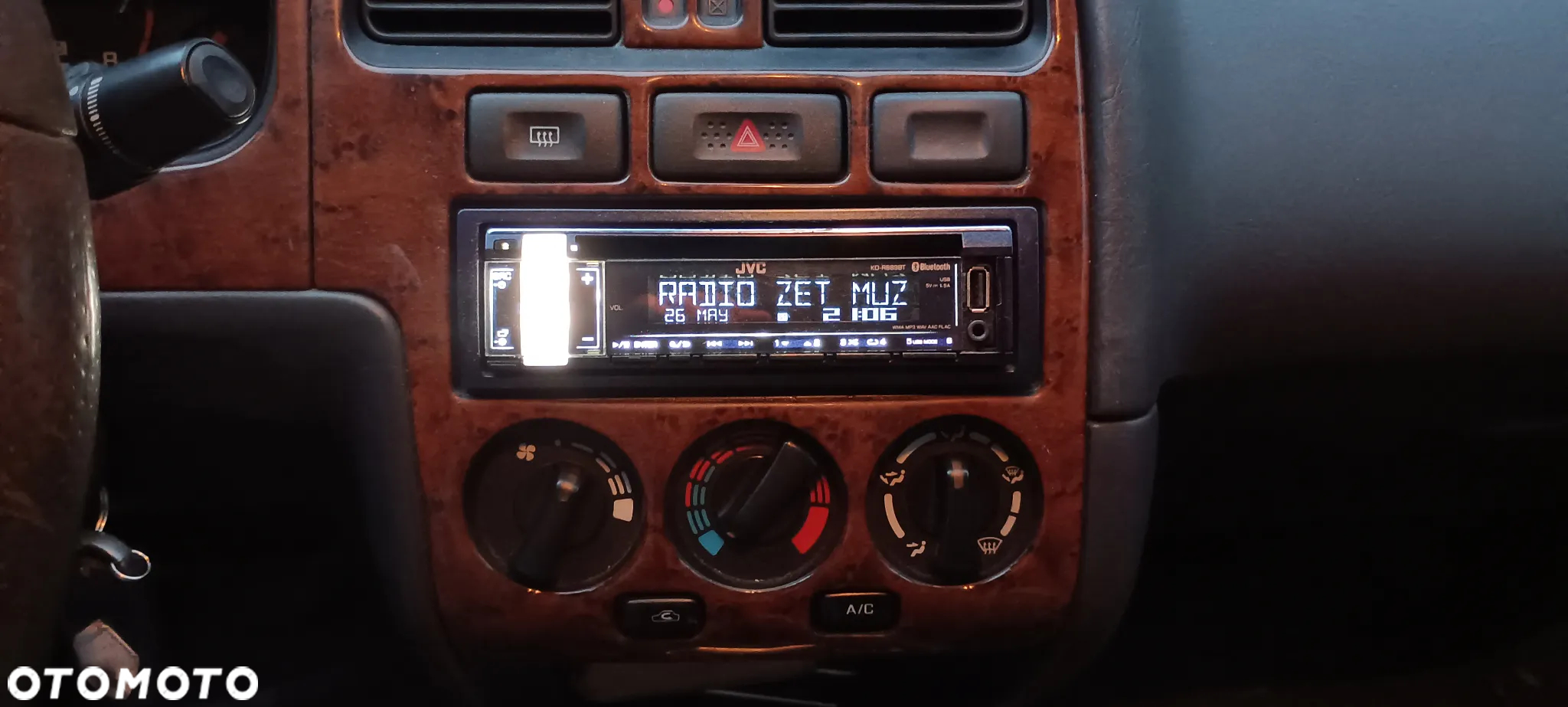 Nissan Primera - 7