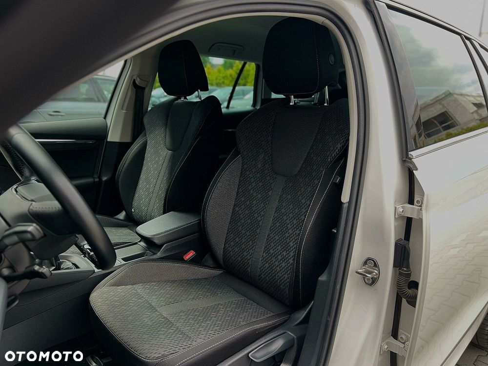 Skoda Octavia 1.5 TSI ACT Style - 17