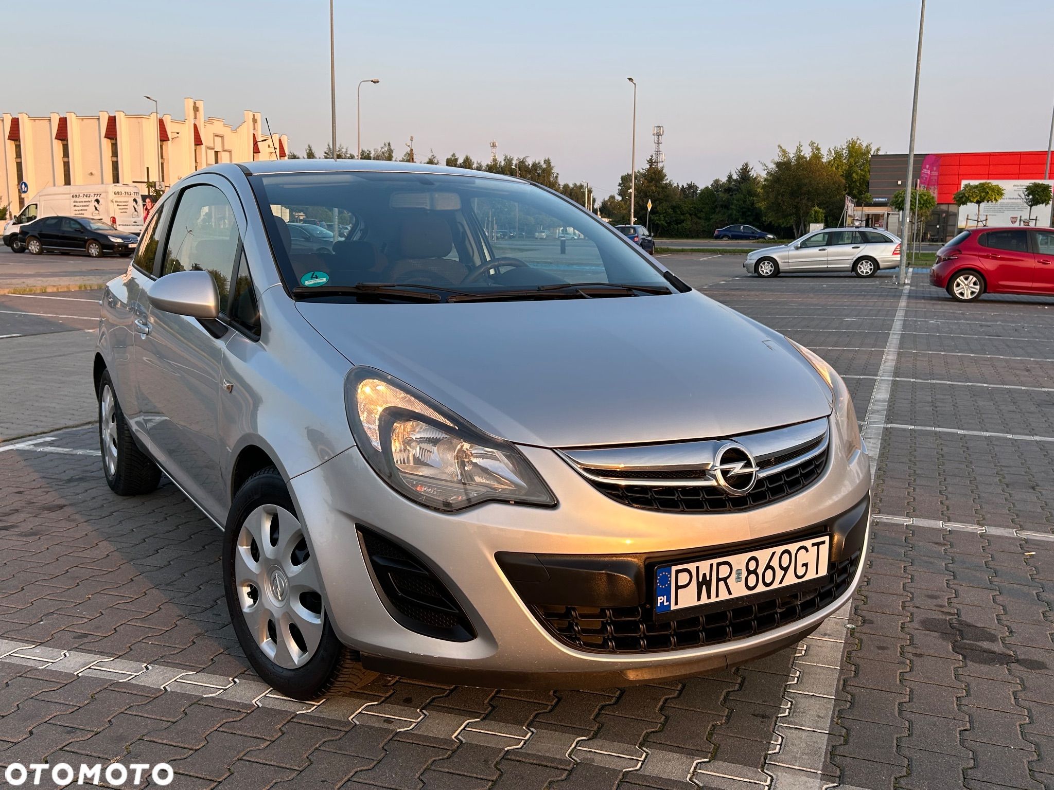 Opel Corsa 1.2 16V Enjoy - 1