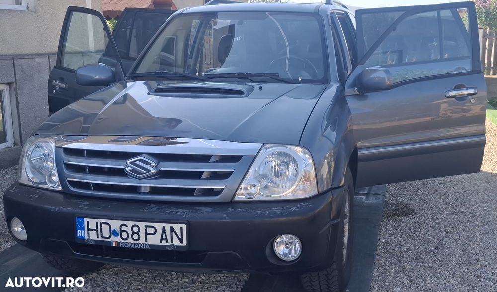 Suzuki Grand Vitara XL-7 2.0 TD - 14