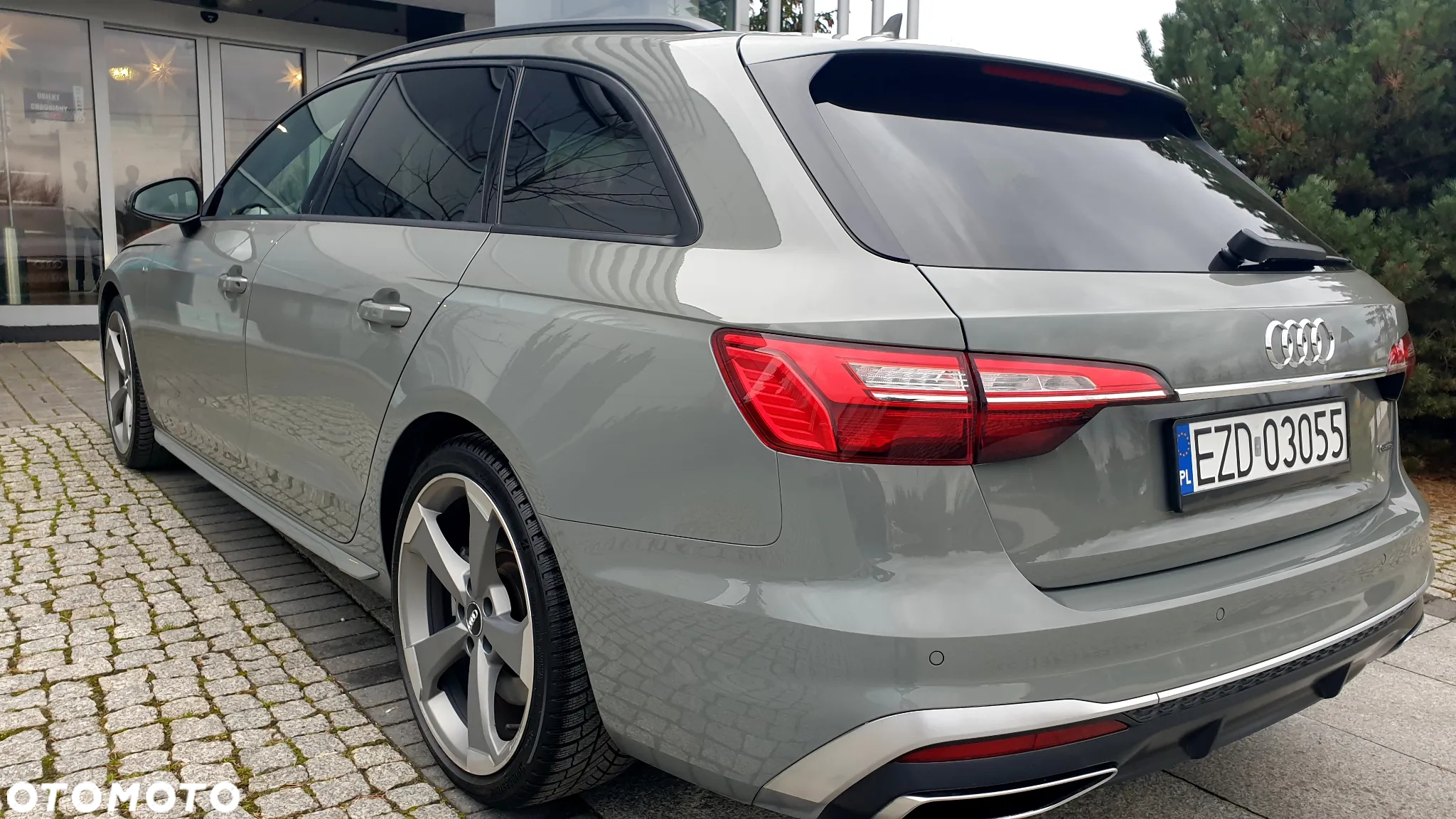 Audi A4 Avant 45 TDI quattro tiptronic S line - 10