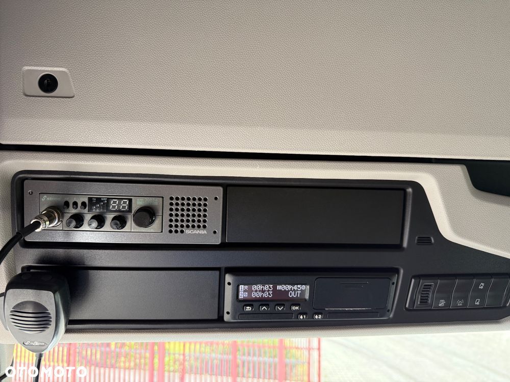 Scania - 27