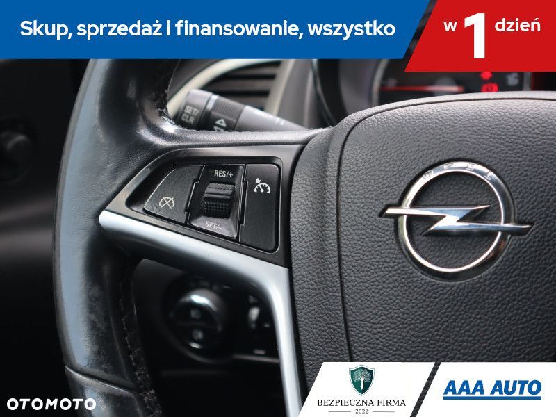 Opel Astra - 17