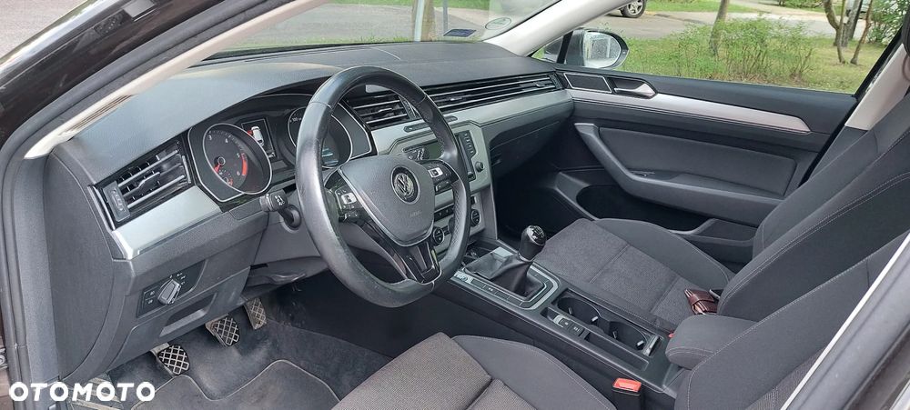 Volkswagen Passat 2.0 TDI BMT Comfortline - 5