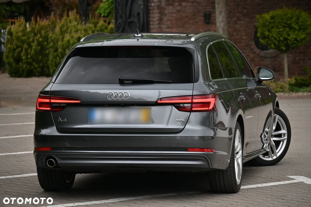 Audi A4 Avant 2.0 TDI DPF S line Sportpaket - 12