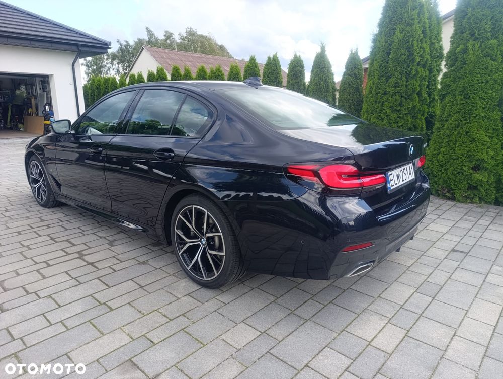 BMW Seria 5 520d M Sport Edition - 4