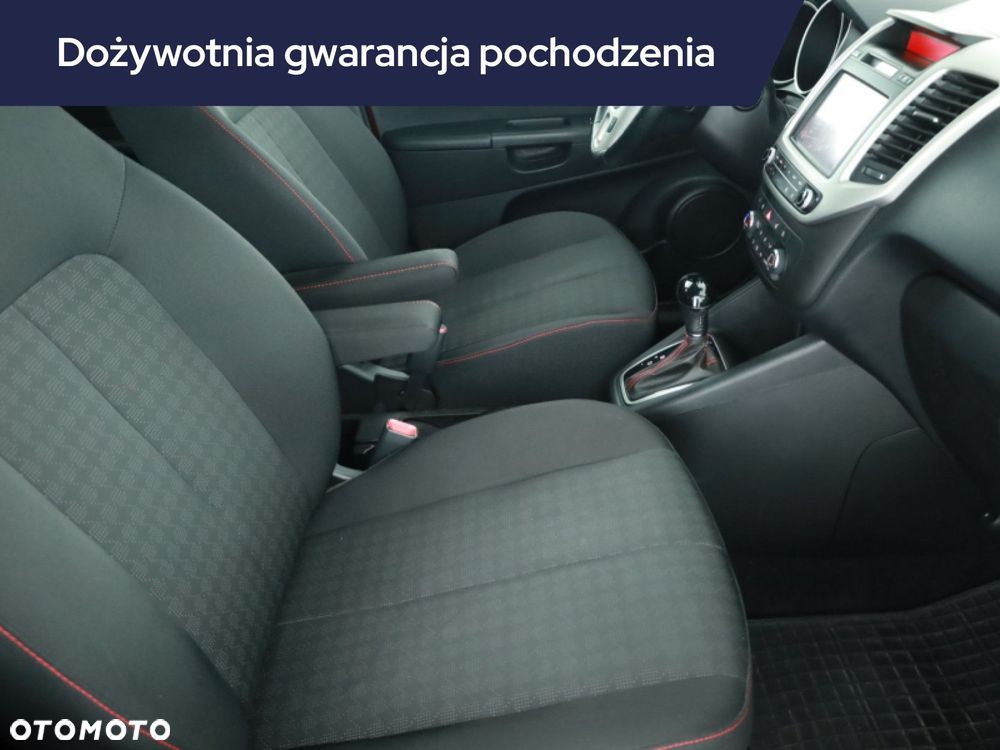 Kia Venga - 9