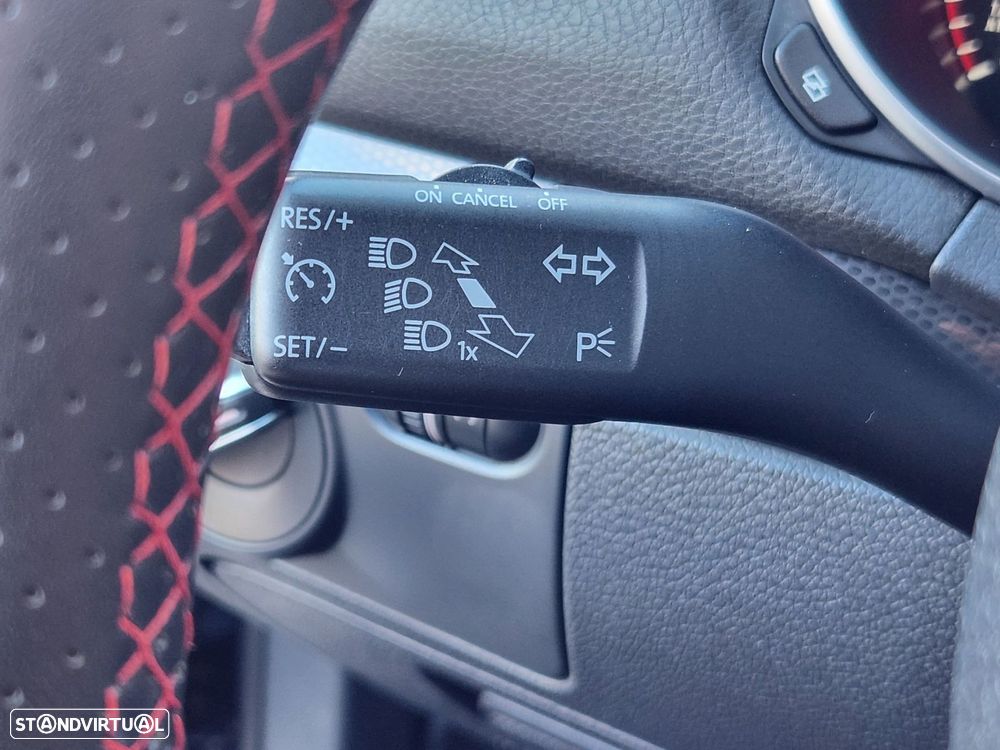 VW Golf 2.0 GTI Edition 35 - 19