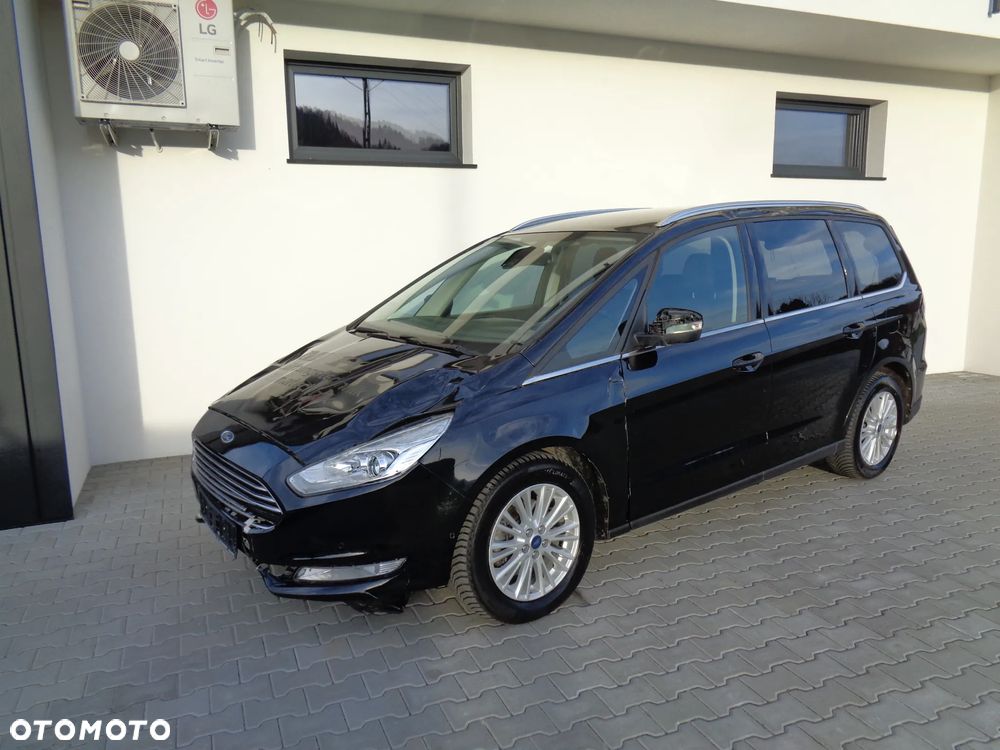 Ford Galaxy - 8