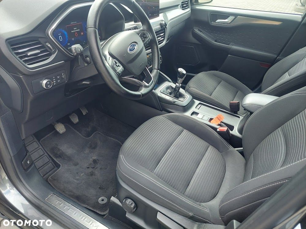Ford Kuga - 7