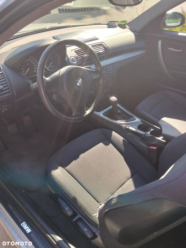BMW Seria 1 - 11
