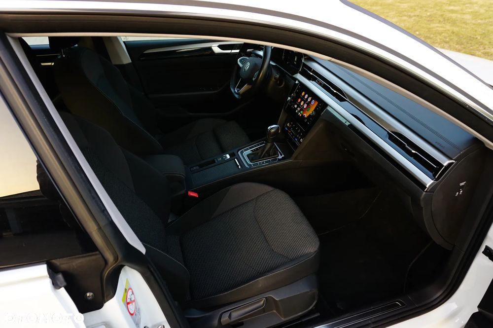 Volkswagen Arteon 2.0 TDI Essence DSG - 28