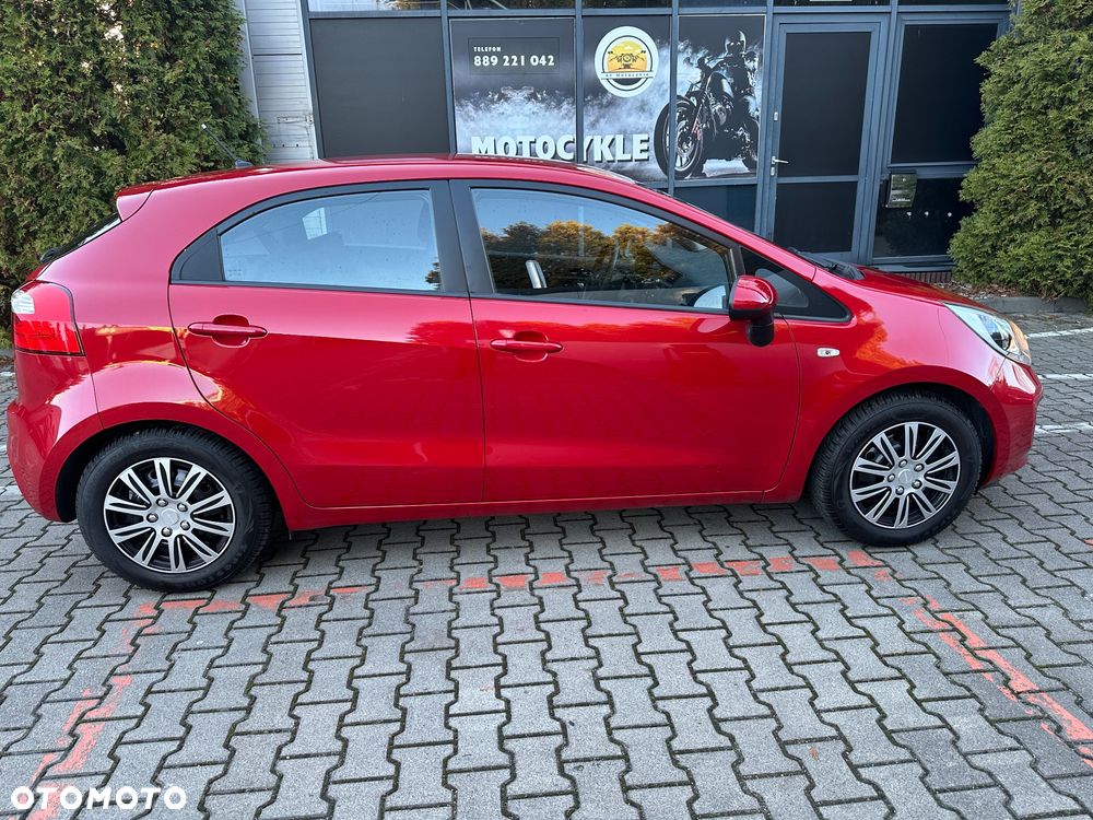 Kia Rio 1.4 Edition 7 - 8
