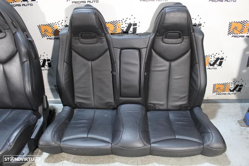 Bancos Peugeot 308 CC em Pele - 7