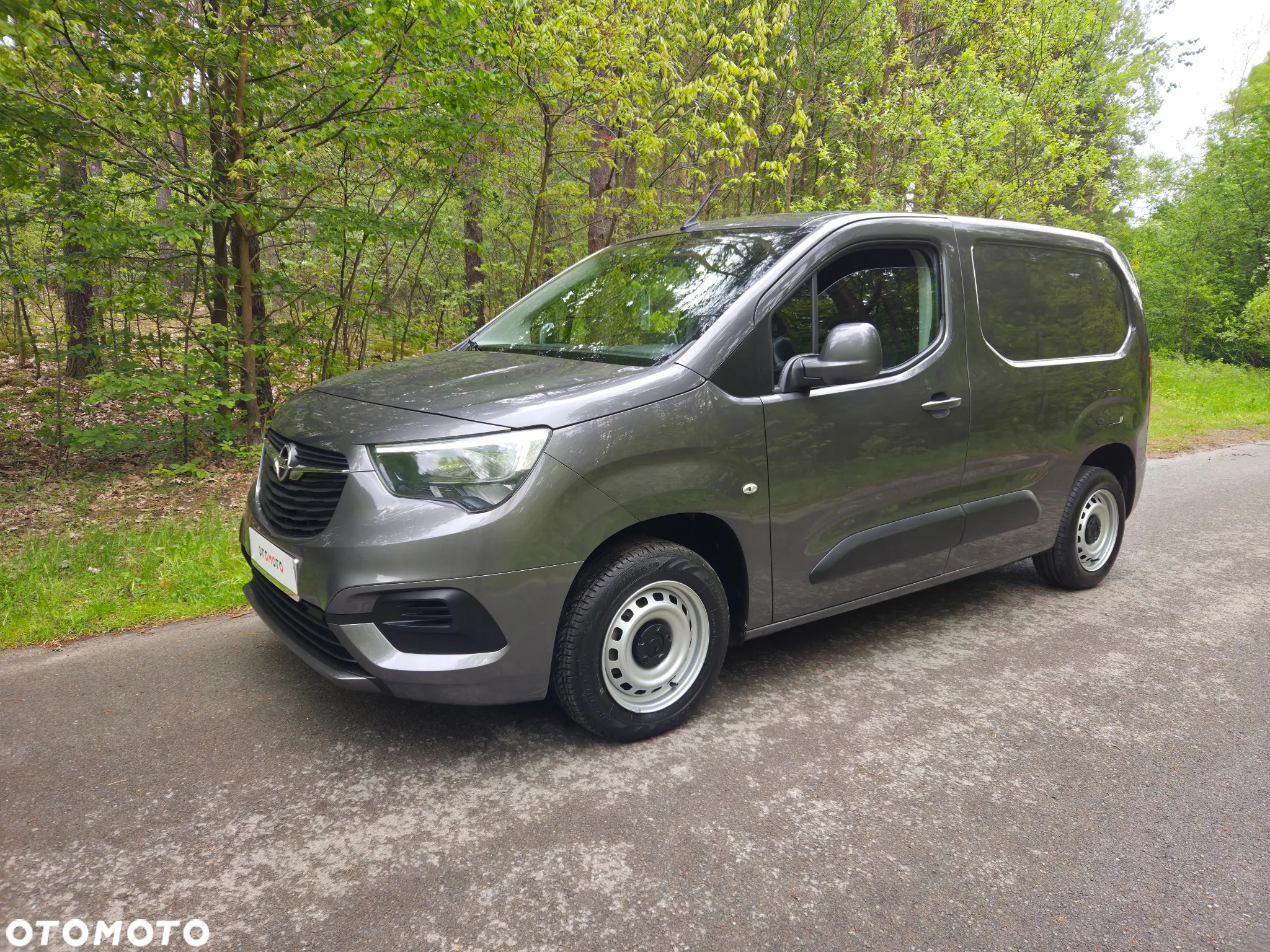 Opel Combo Cargo 1.5 D - 12