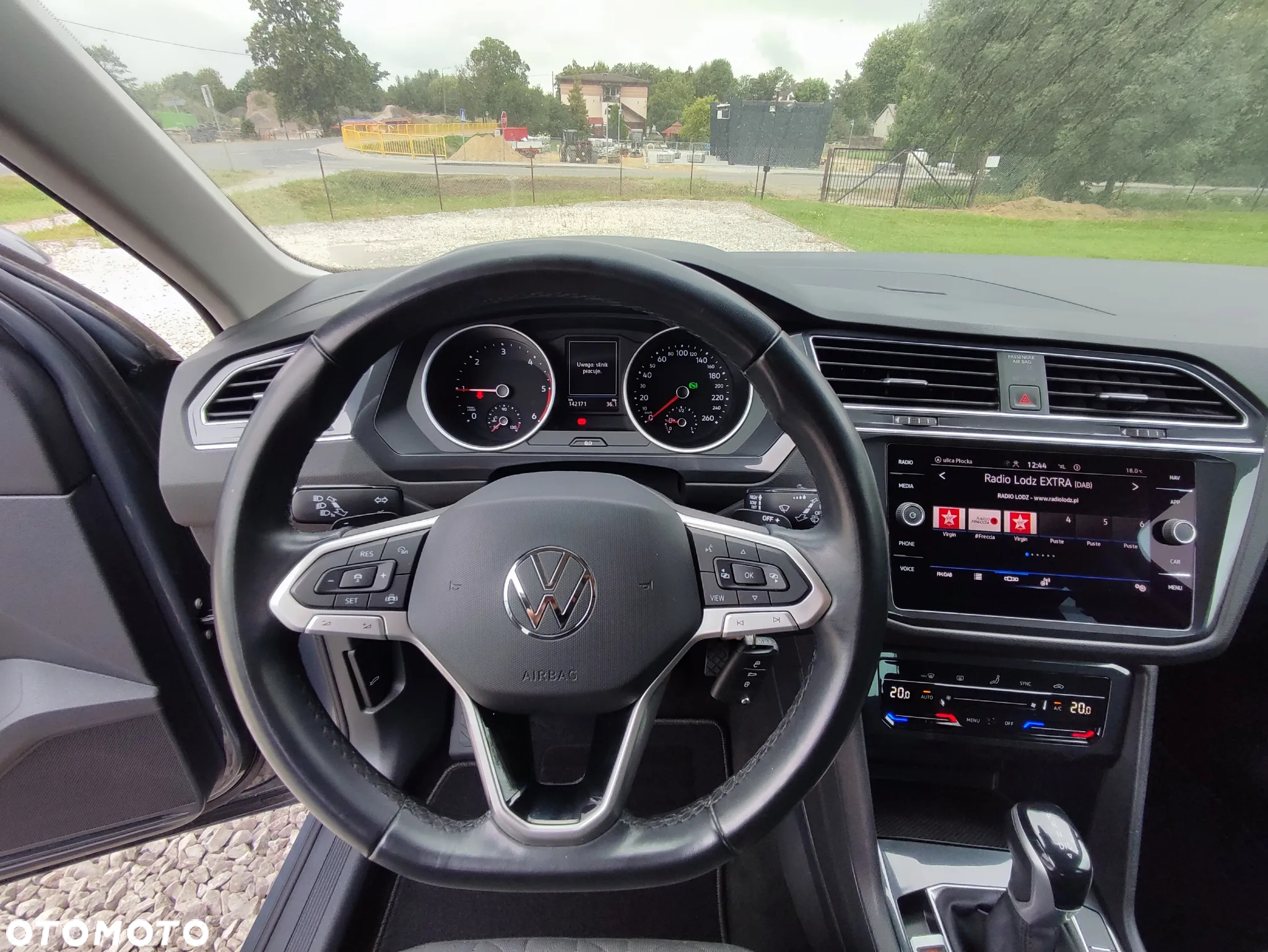 Volkswagen Tiguan - 29