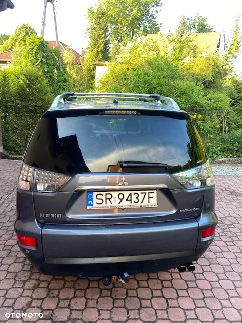 Mitsubishi Outlander 2.0 DID Intense - 4