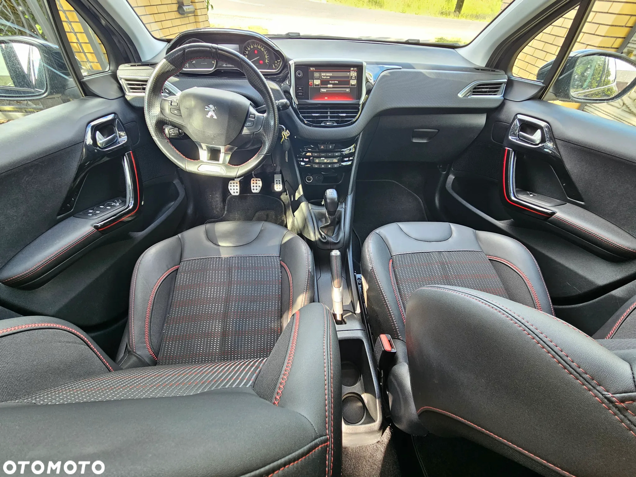 Peugeot 208 Blue-HDi 100 Stop&Start Allure - 26